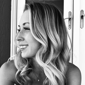 Meet your Posher, Coralee